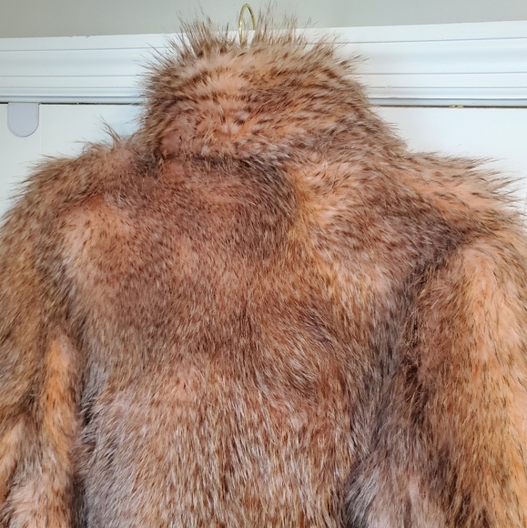 FAUX FUR COAT - Picture 5 of 7